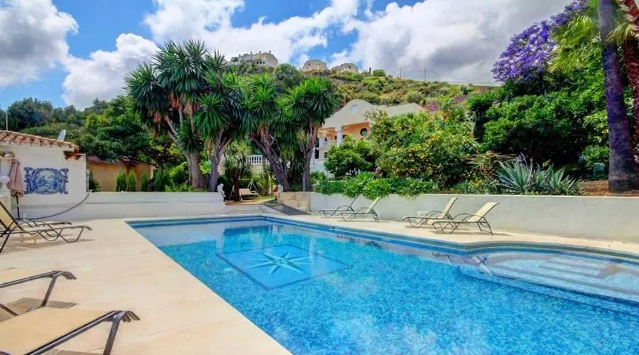 בנאלמדנה Villa Montana